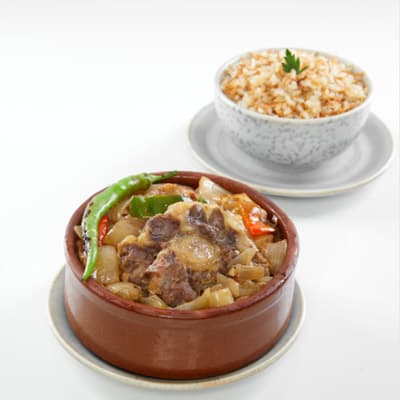 Oxtails with Onions