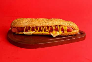 Single hot dog sandwich