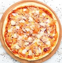 Tuna pizza