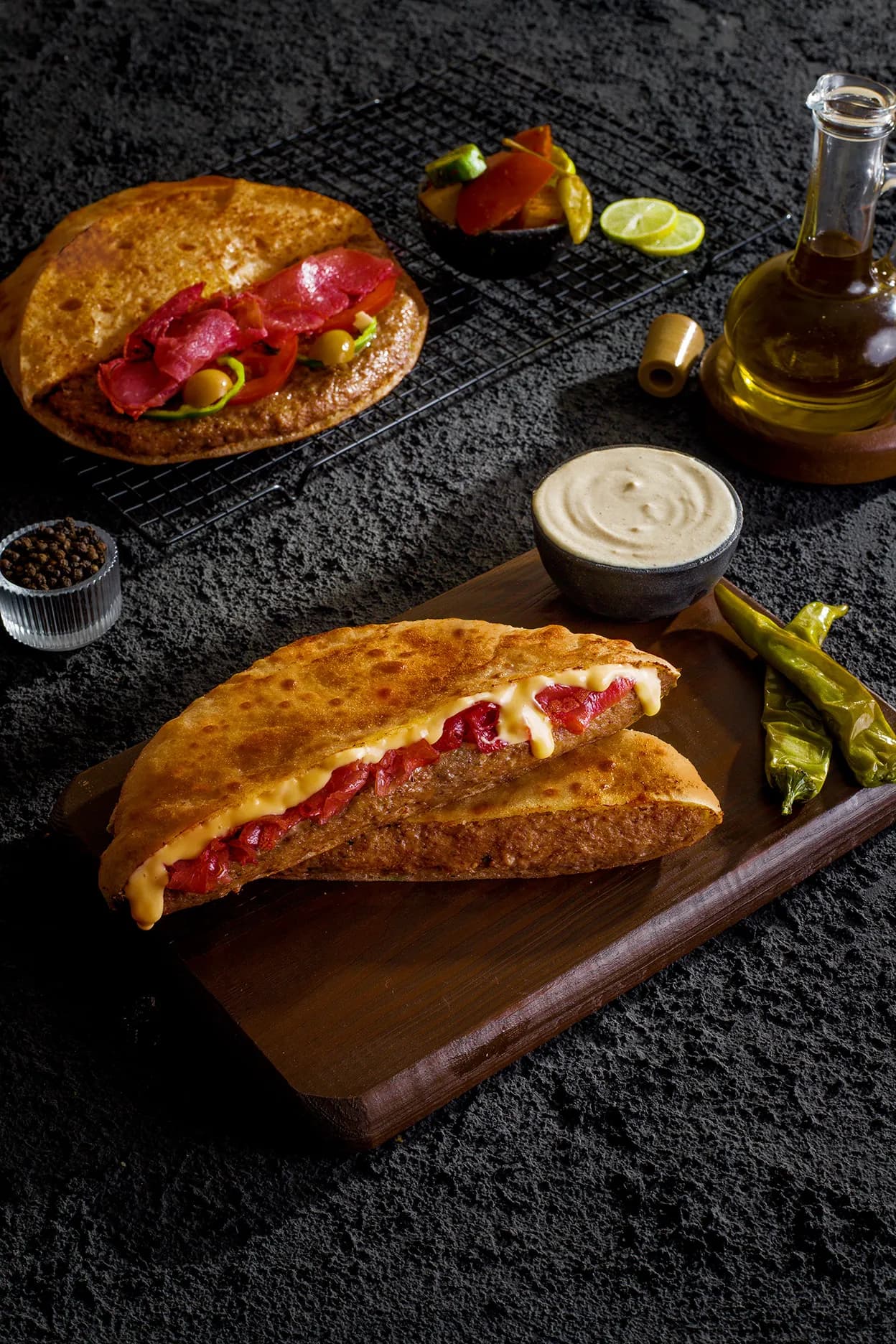 حواوشي جبنه كيري بسطرمه