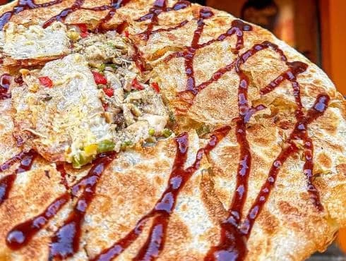 فطيرة تشيكن مشروم باربكيو
