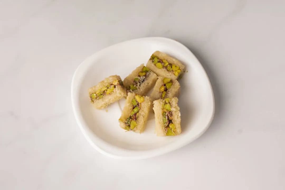 Baloriya With Pistachio