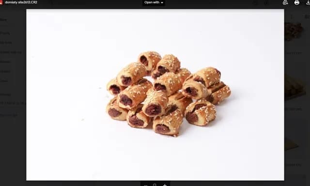 Rusk With Dates