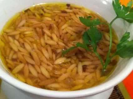 شوربة لسان عصفور