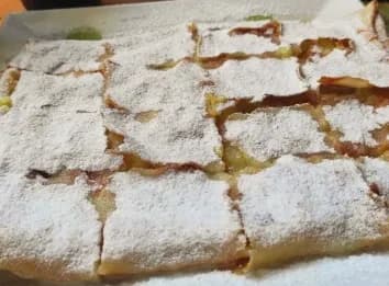  Custard Pie