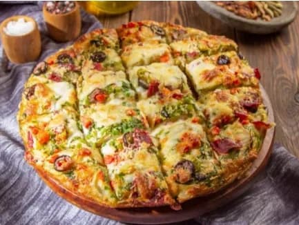 Shish Tawook Oriental Pizza