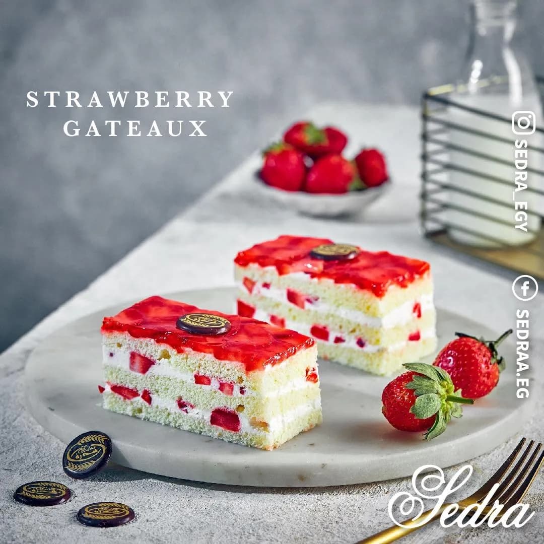 Strawberry Gatue