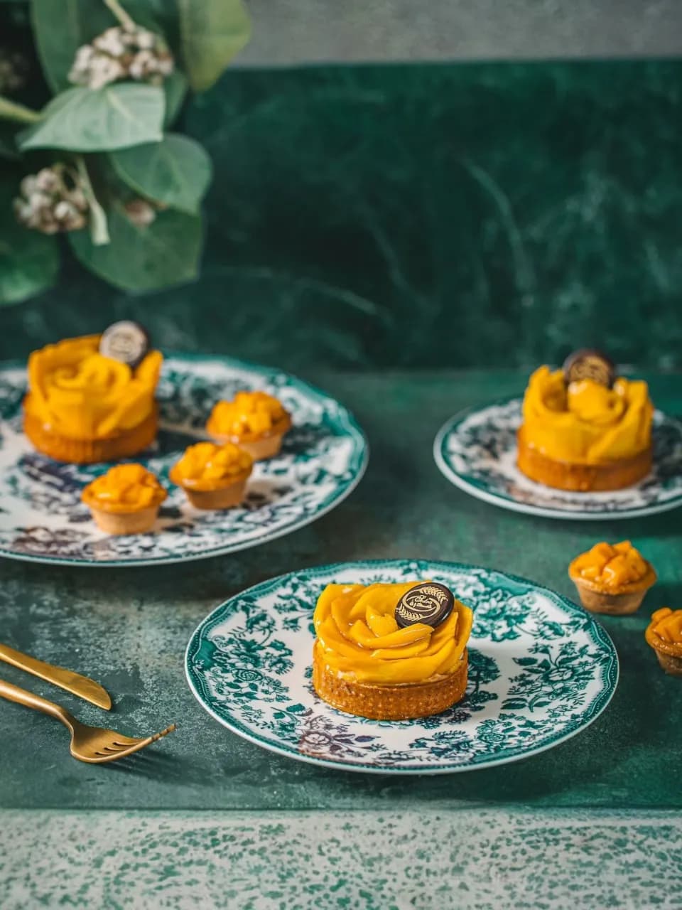 Tri leach Mango Bowl