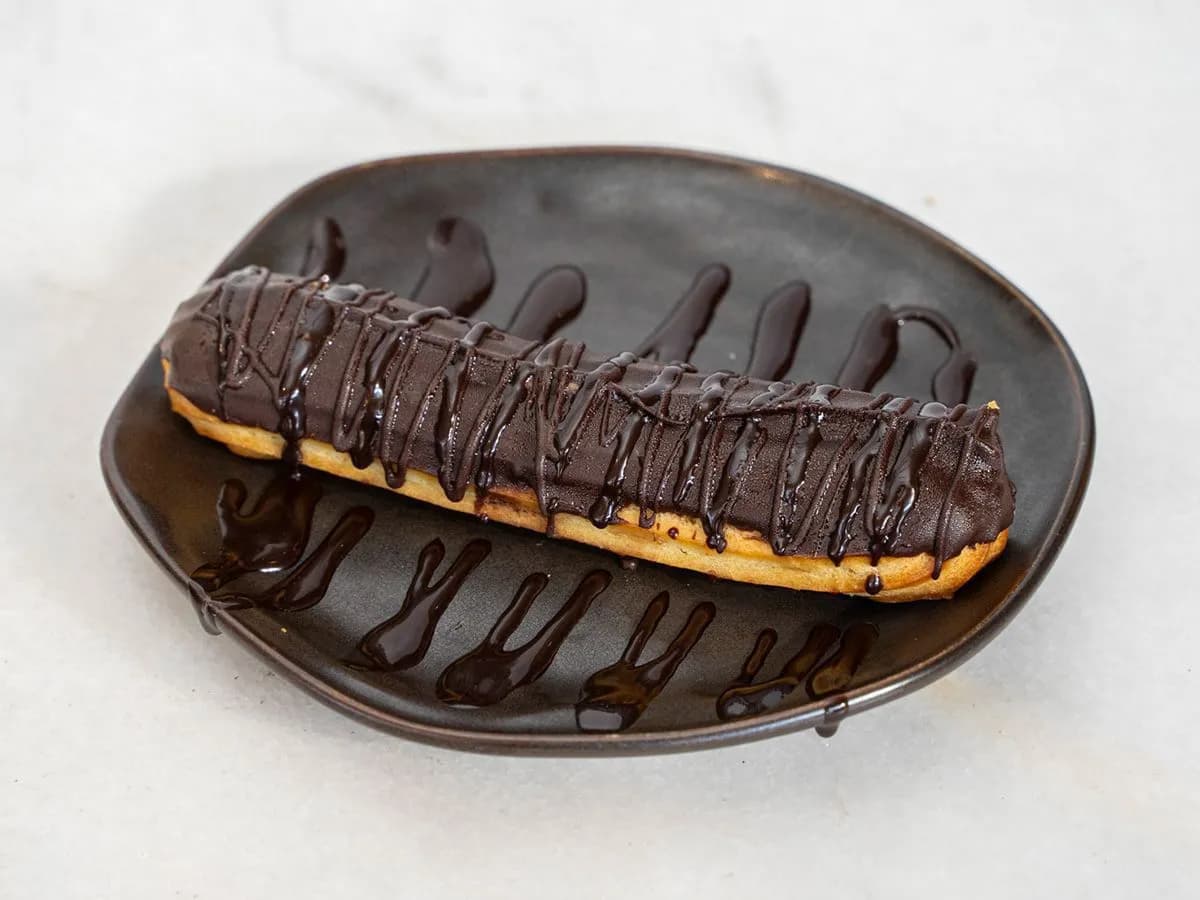 Chocolate Eclair