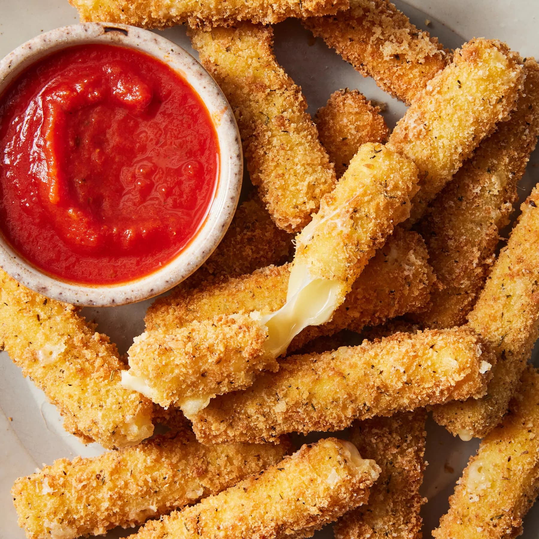 4 Mozzarella Sticks