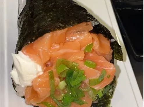 Salmon Temaki