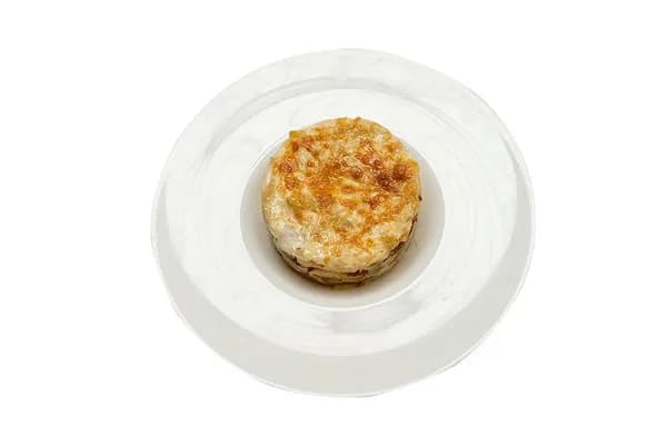 Macaroni with Bechamel Sauce