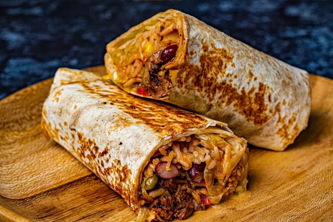 بوريتو لحم البقر المسحوب