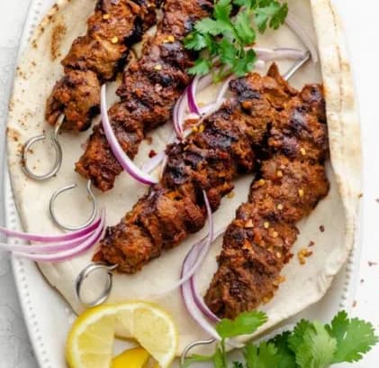 طبق كباب بتلو