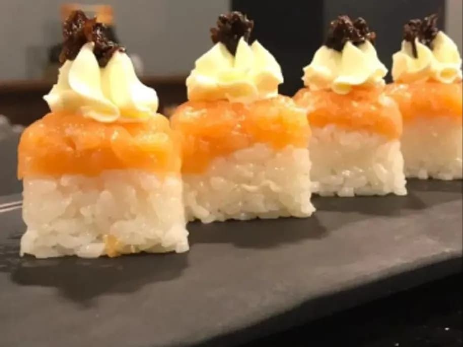 Salmon Oshi Sushi
