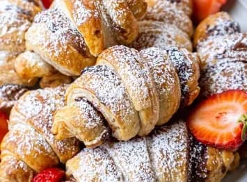 Nutella Croissant