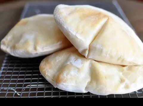 عيش شامي