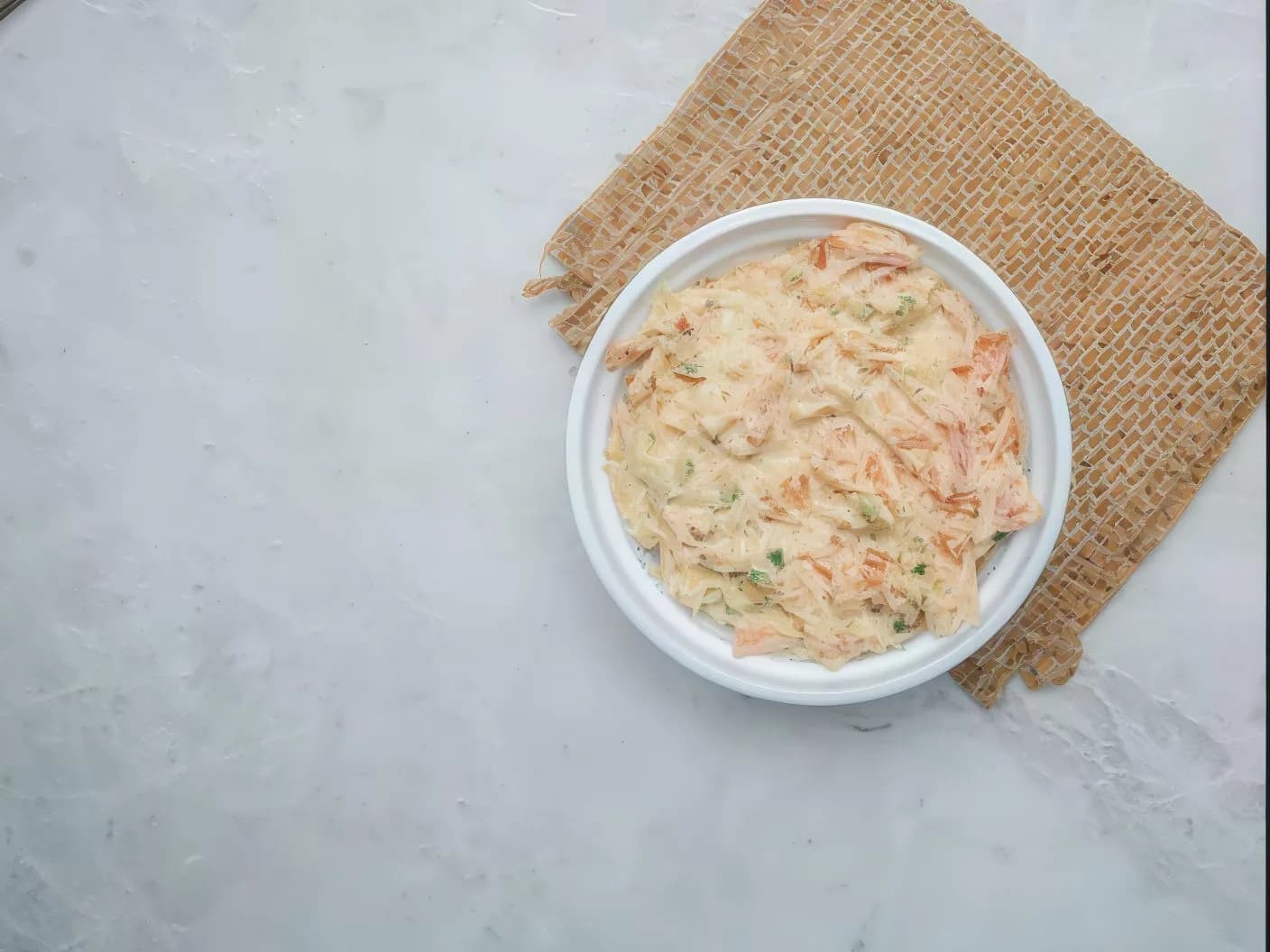 Medium Box of Cheese with Tomatoes