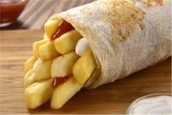 بطاطس كاتشب ومايونيز