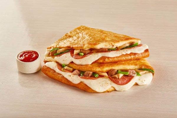 Mix Meat Fold Pizza