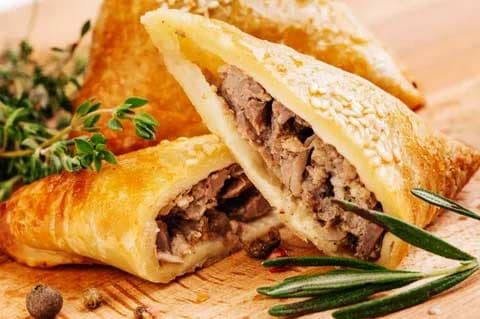 Meat Sambousak