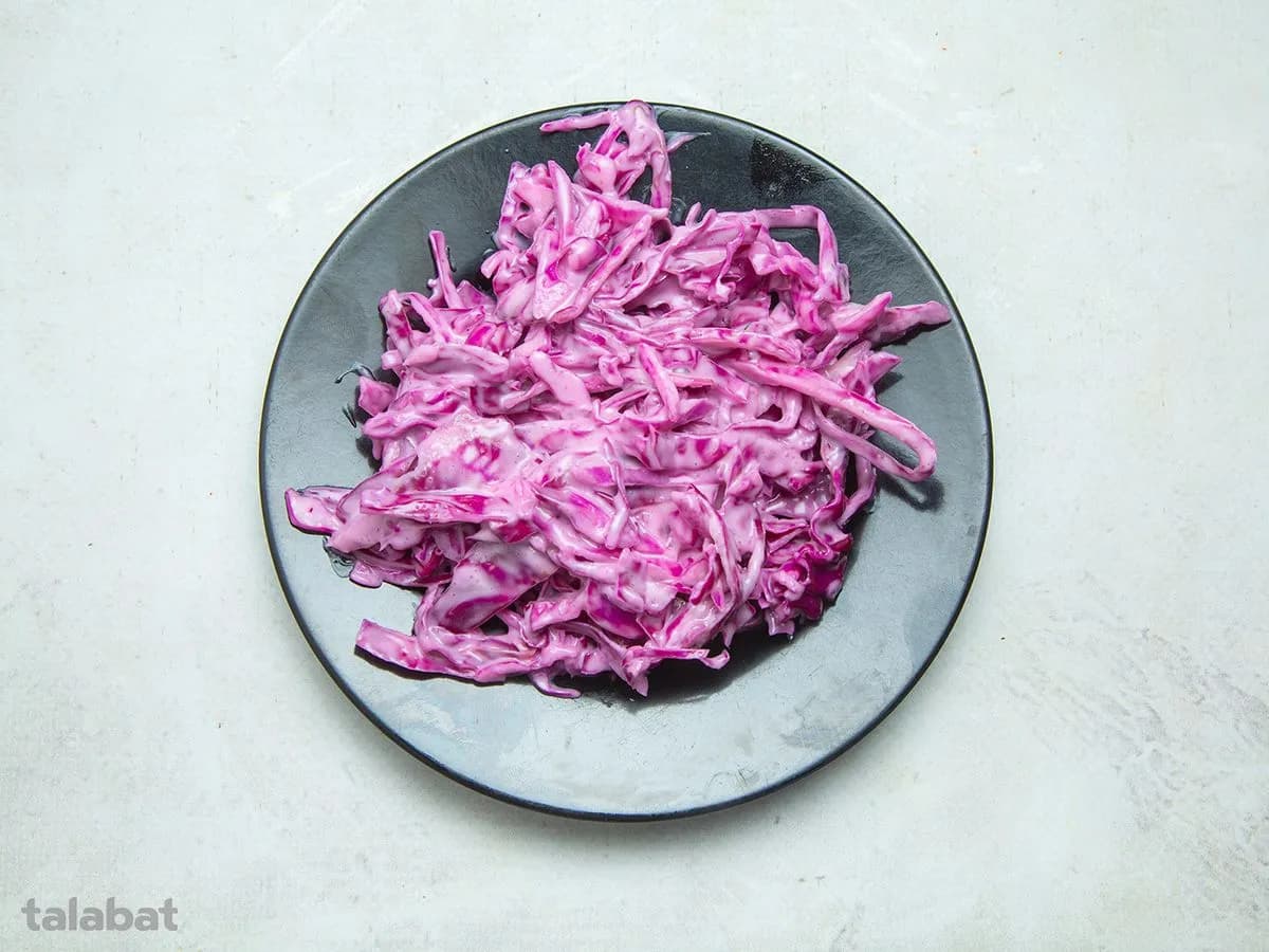 Red Cabbage With Mayonnaise