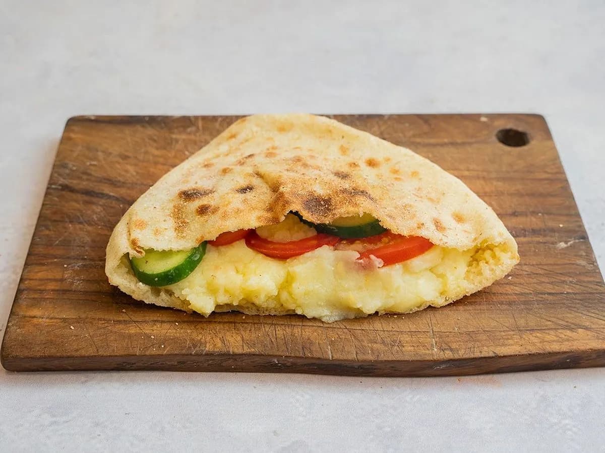 Cheddar Puree Sandwich